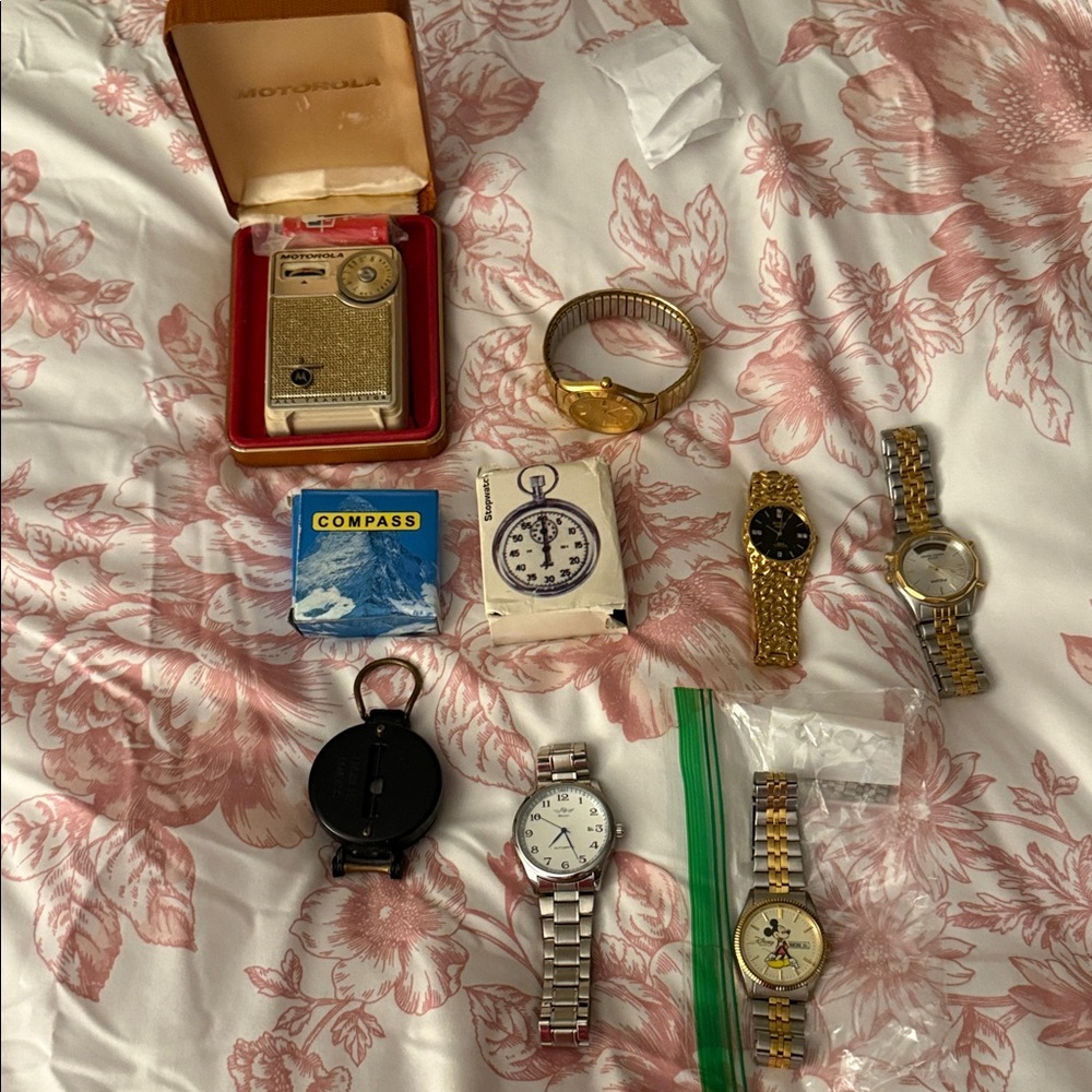 Vintage Watch and Accessory’s Collections